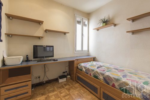 Habitación piso en venta en centro de Madrid