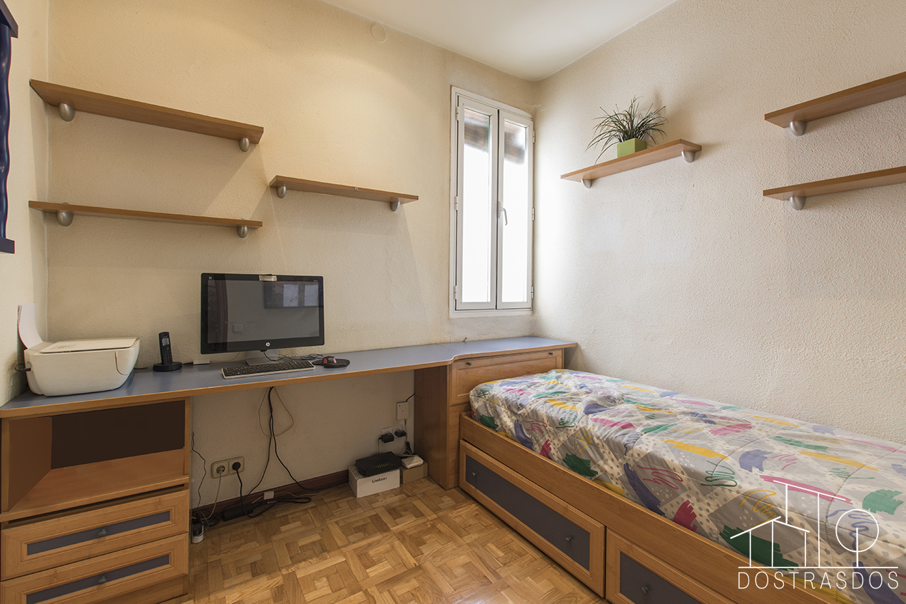 Habitación piso en venta en centro de Madrid